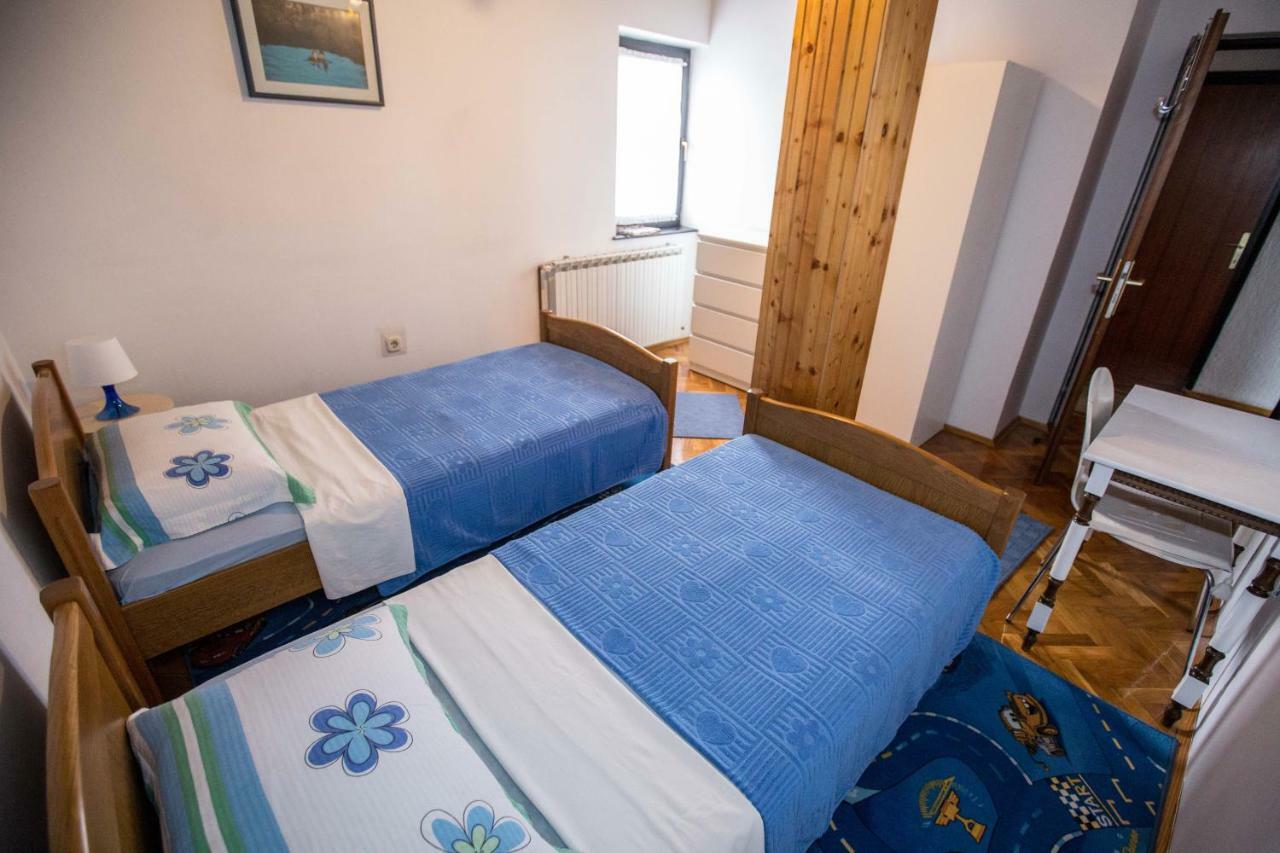 Apartman Ruzica Ogulin Extérieur photo